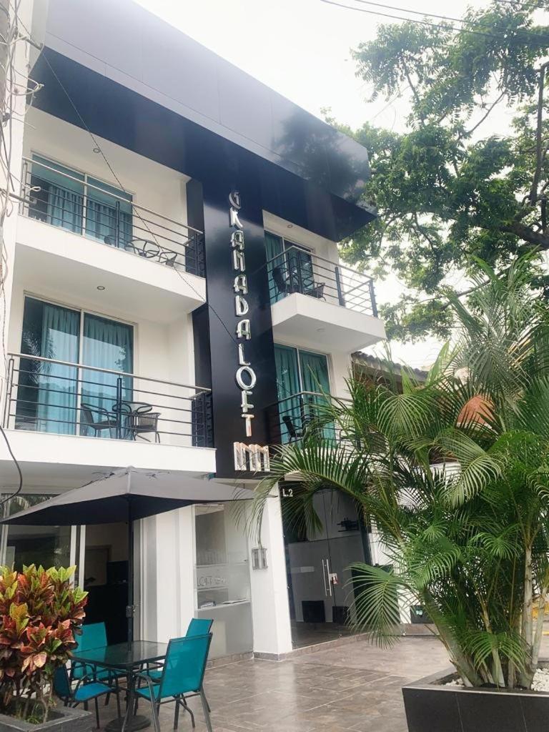 Hotel Granada Loft カリ エクステリア 写真